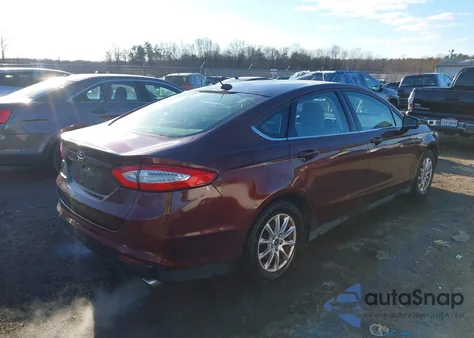 2016 Ford Fusion S z USA, uszkodzony, nr VIN 3FA6P0G78GR276032